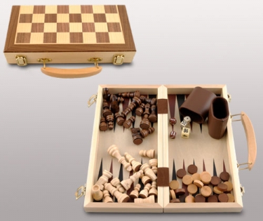 Набор игр шахматы шашки нарды в деревянном кейсе
